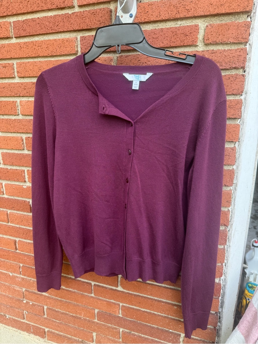 Women's Plum Button-Front Sweater Cardigan